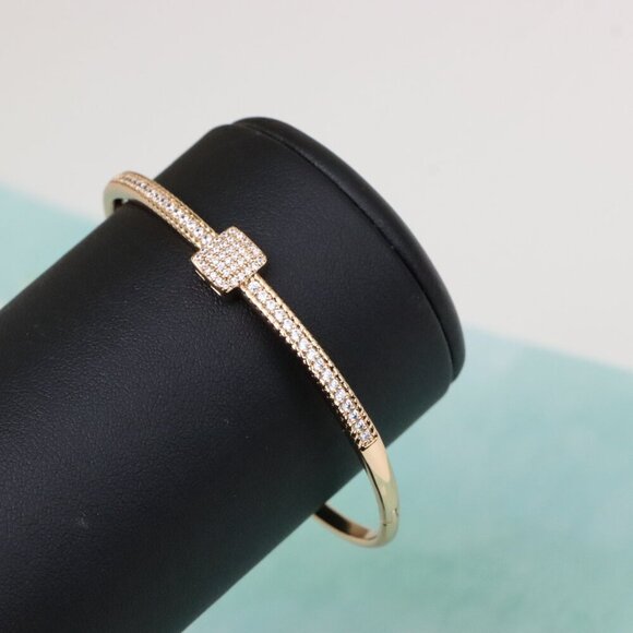 Elegant Rose Gold Bangle with Pave-Set Square Accent, XPBL0500 - Picture 8 of 12